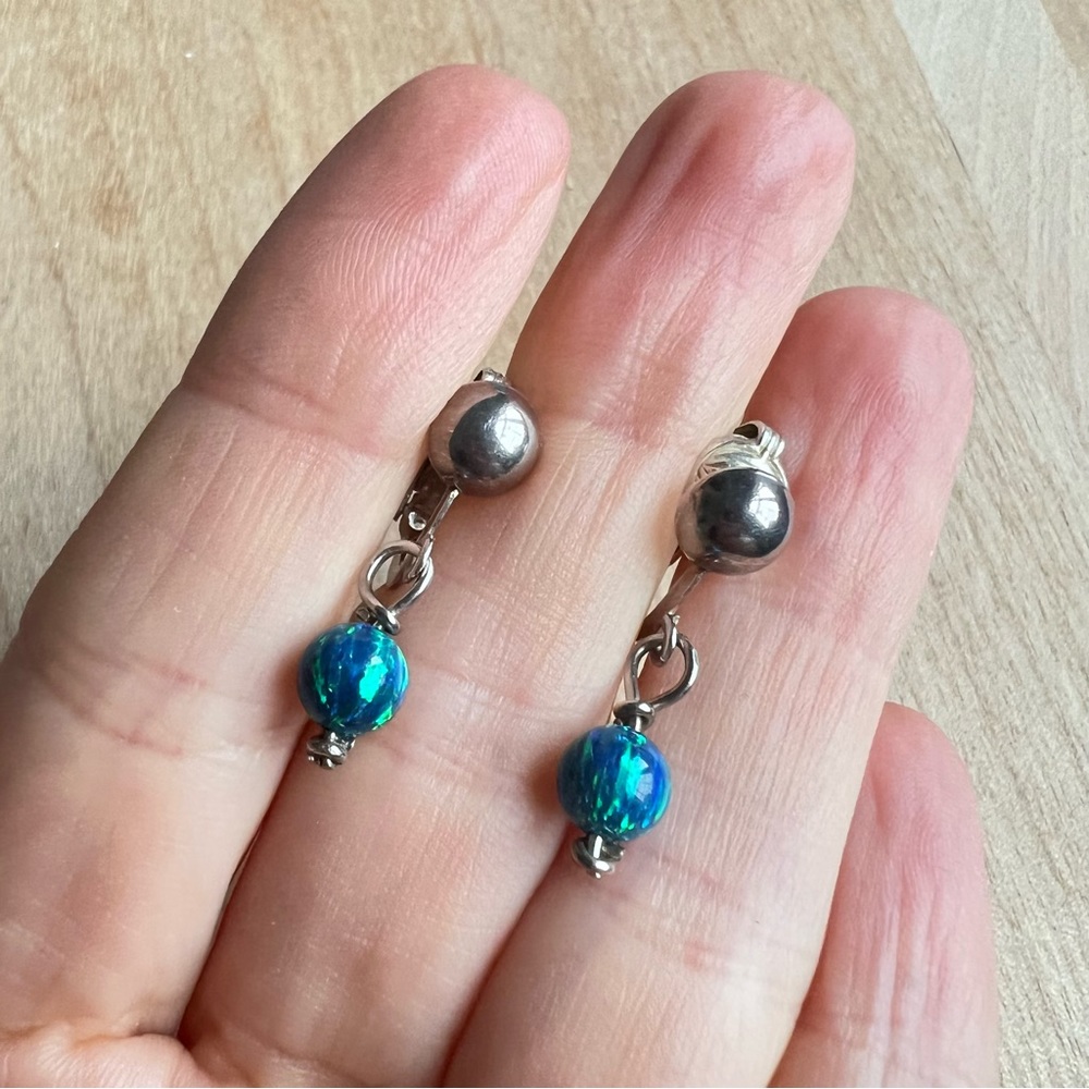 Vintage 925 Sterling silver Blue green opal dangle clip earrings